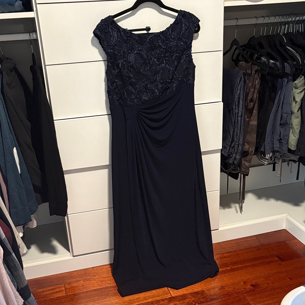 Connected Apparel Navy Maxi Dress Floor length black-tie wedding gown